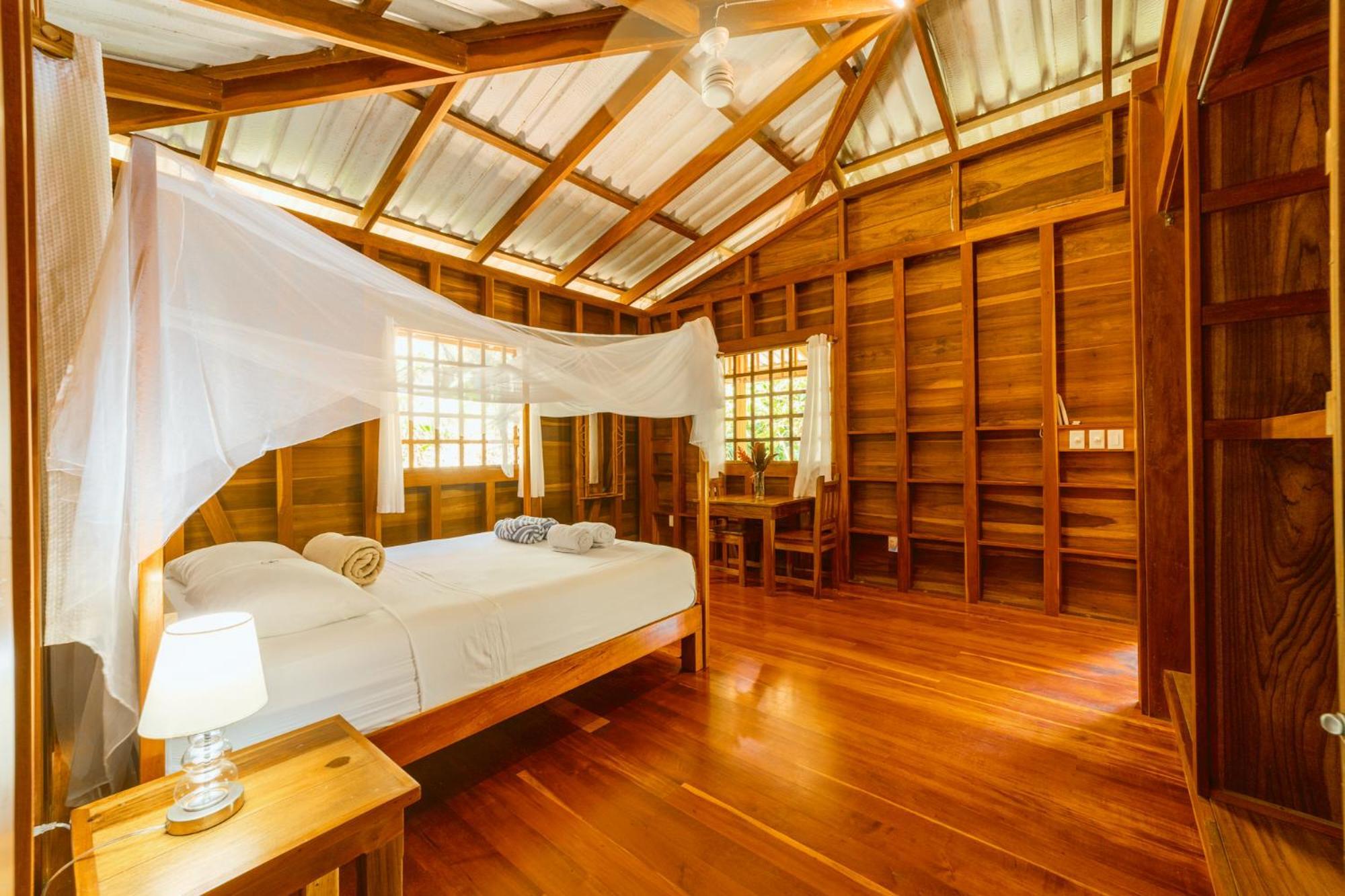 Casa Viva Lodge Puerto Viejo de Talamanca Екстериор снимка
